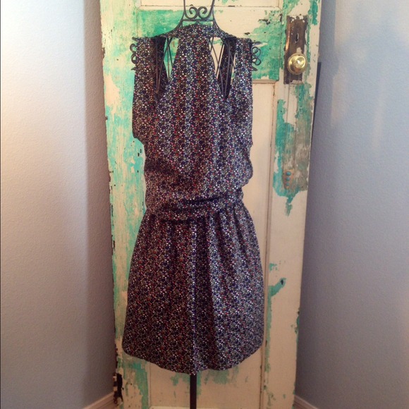 BCBG Green Wrap Dress - Picture 2 of 3