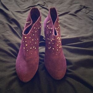 Authentic Purple Suede BCBG ankle boots