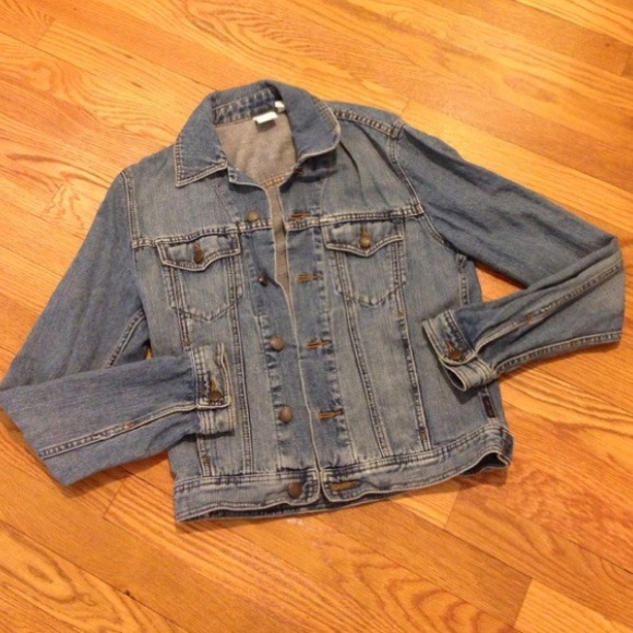 Denim jacket / jean jacket