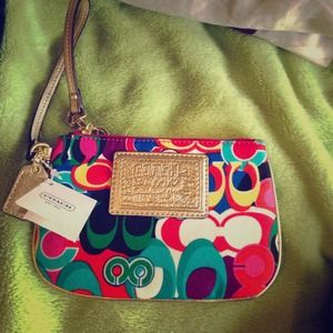 ❤️❤️Coach wristlet ❤️❤️