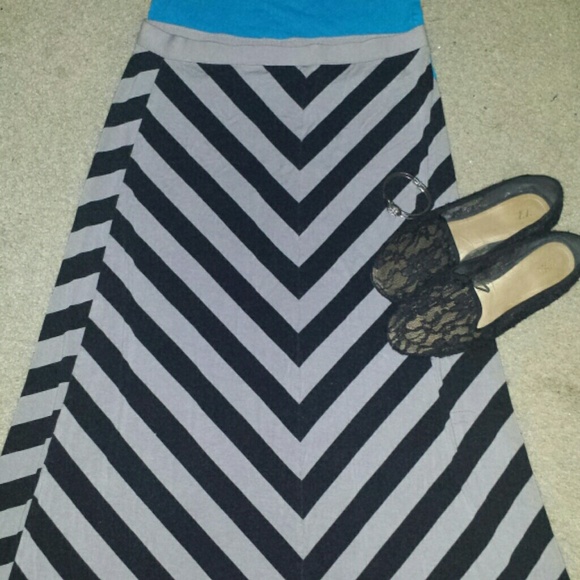 NY and Company Maxi Skirt