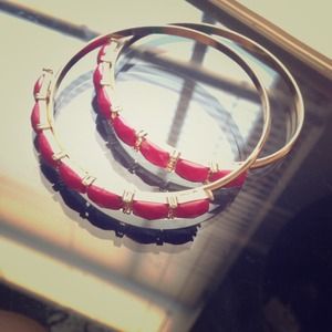 Hot Material!! Francesca's bracelets