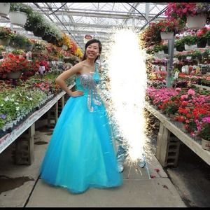 Super quality! Gorgeous prom dress for sale!!