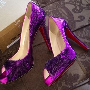 Gorgeous Fuchsia Sequined Peep-toe Louboutins