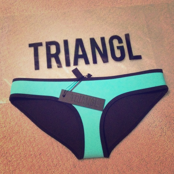 Triangl Bikini Bottoms!