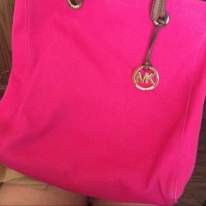 Michael Kors summer bag