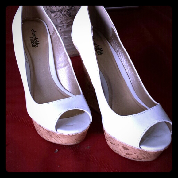 Charlotte Russe white pump wedges