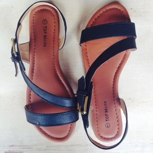 Adorable sandals for the summer 2 for $25