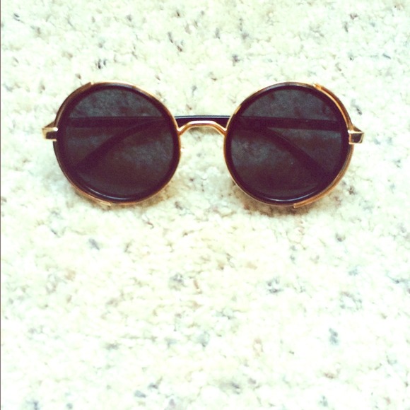 ❌SOLD❌ Vintage round sunglasses