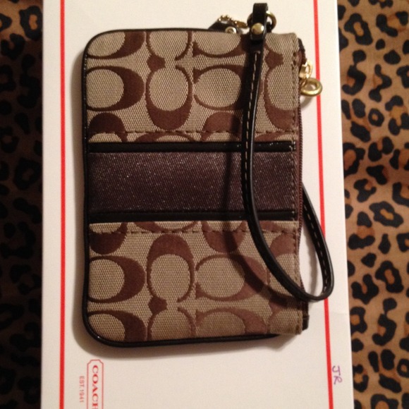 Coach Handbags - F49174 BKHMA coach wristlet