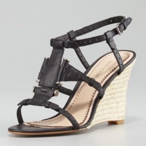 Pour La Victoire Betsy Wedge Sandal