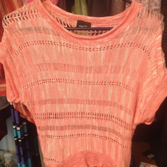 Rue 21 top 🎀