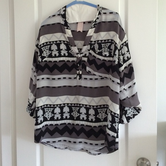 Gemma blouse in grey,black, & white