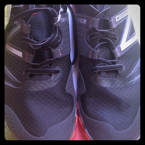 New Balance Men's Minimus 20v2 Trail Shoe