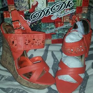 Coral wedges
