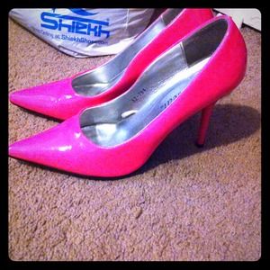 🎀pink heels🎀