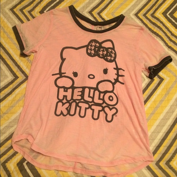 ✨ Hello Kitty top
