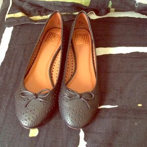 POUR LA VICTOIRE FLATS!