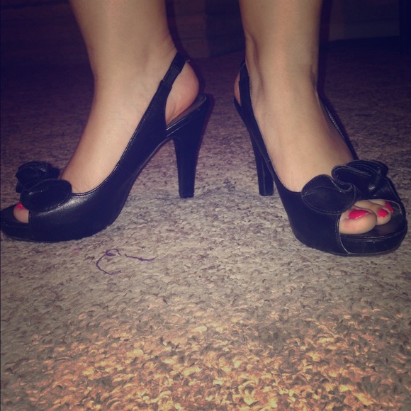 Black heals