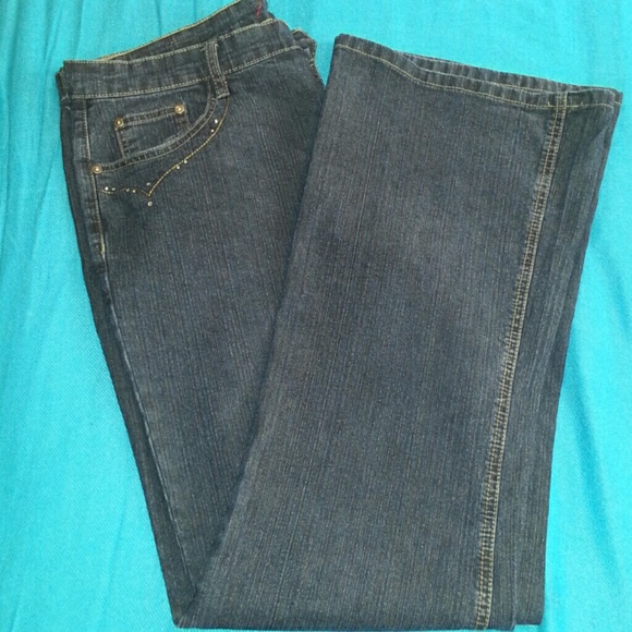 WOMANS BOOT CUT JEANS SZ 14