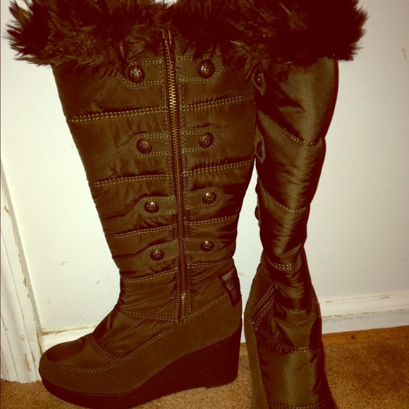 20% off Juicy Couture Shoes - Juicy couture winter boots