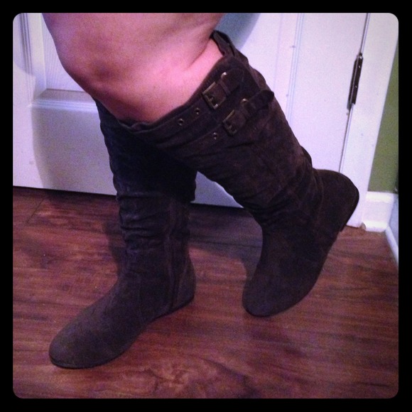 Wide calf boots