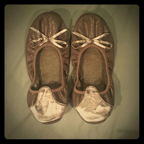foldable flats
