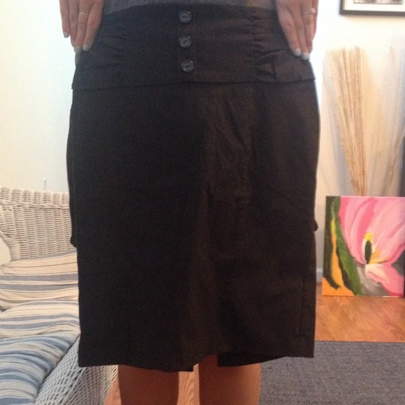 charcoal pencil skirt