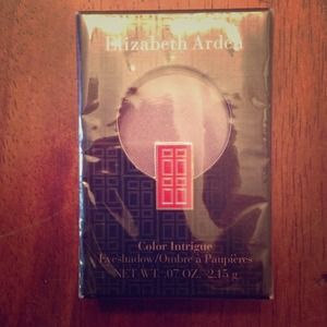 🚫Sold on Mercari🚫 Arden single purple shadow