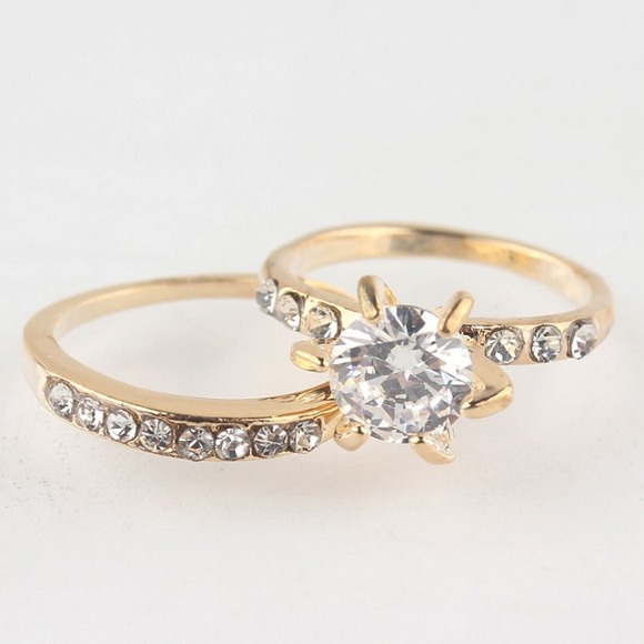 Yellow gold filled size 8 ring set