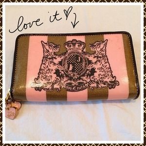 Juicy Couture Makeup Pouch!
