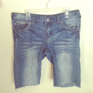 Blue jean thigh shorts