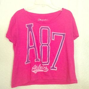 💕Aeropostale Pink short sleeve crop top💕