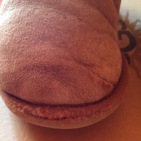 Chestnut Uggs size 5 😍 - Picture 3 of 4