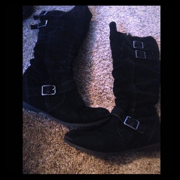Black boots