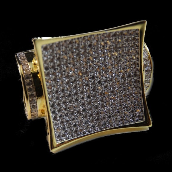 Men's White on Yellow Gold finish XL Kite Ring