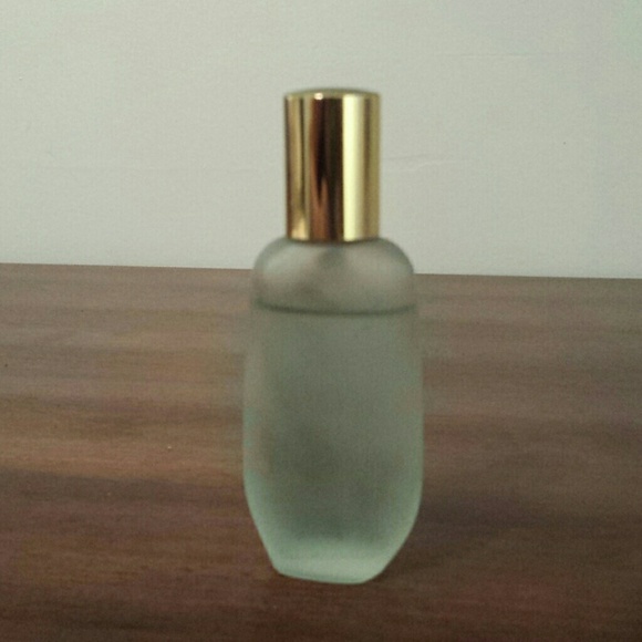 Sea Level by Mary Kay.