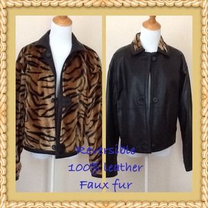Cache Genuine Leather / Faux fur Reversible Jacket