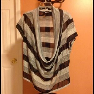 Black and grey striped top size 3X
