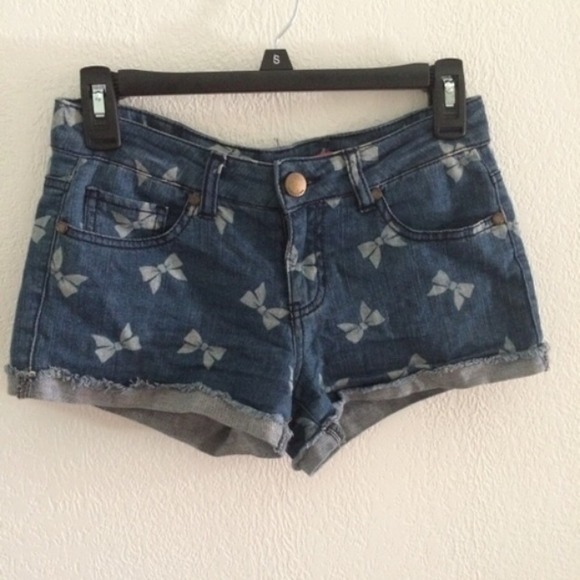Bow shorts