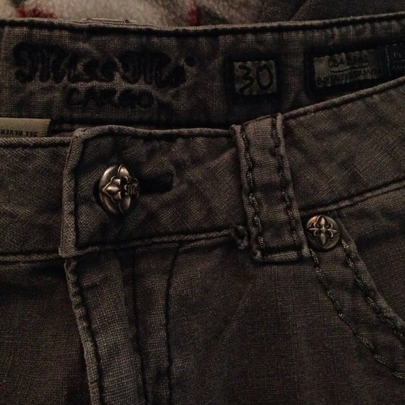 Miss me shorts! - Picture 2 of 3