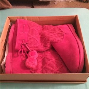 🎀Fuchsia pink winter boots 🎀