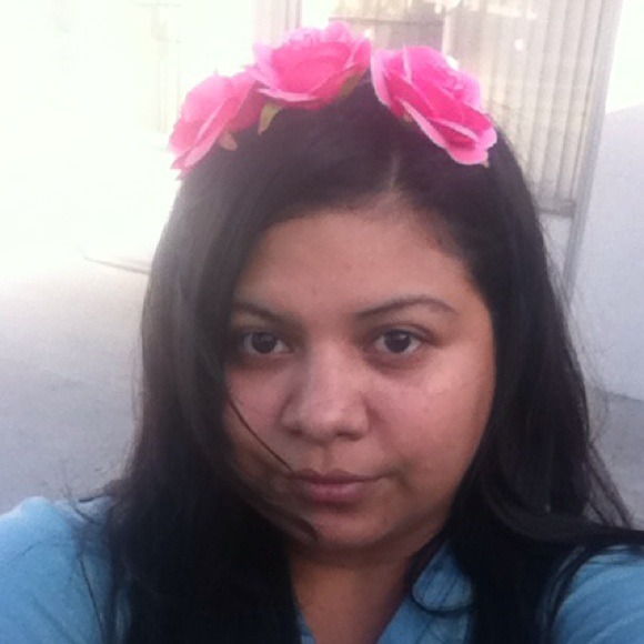 Flower crowns roses
