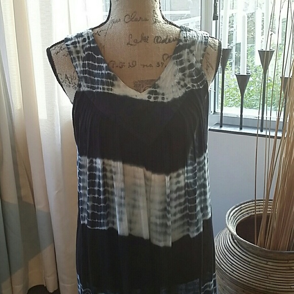 Maxi.  SOLD - Picture 2 of 3