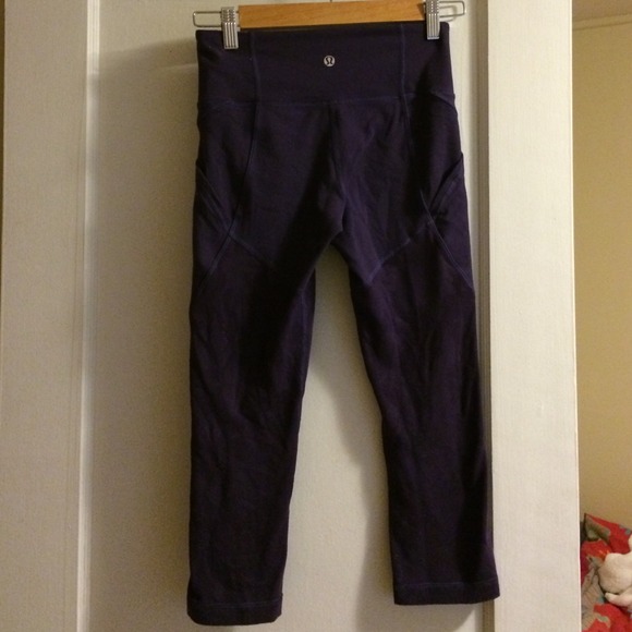 Lululemon purple leggings