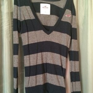 🎀Hollister Striped Sweater🎀