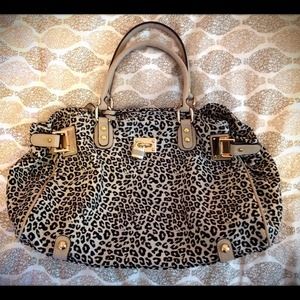Gorgeous leopard print handbag