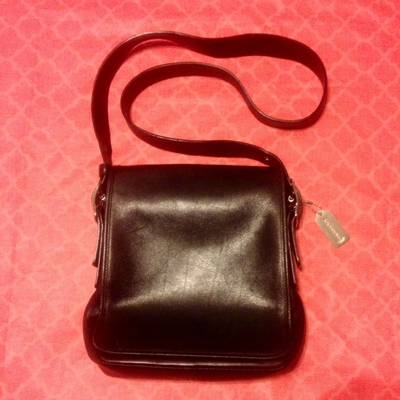 🎀Bundled🎀Authentic COACH Crossbody Purse!
