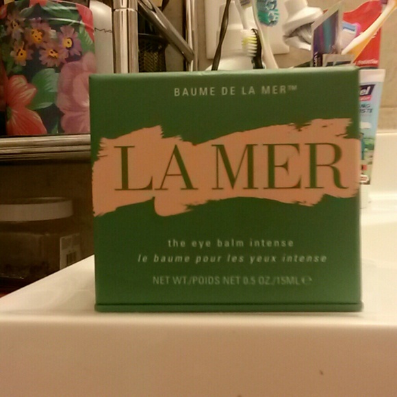 LA MER the eye balm intense