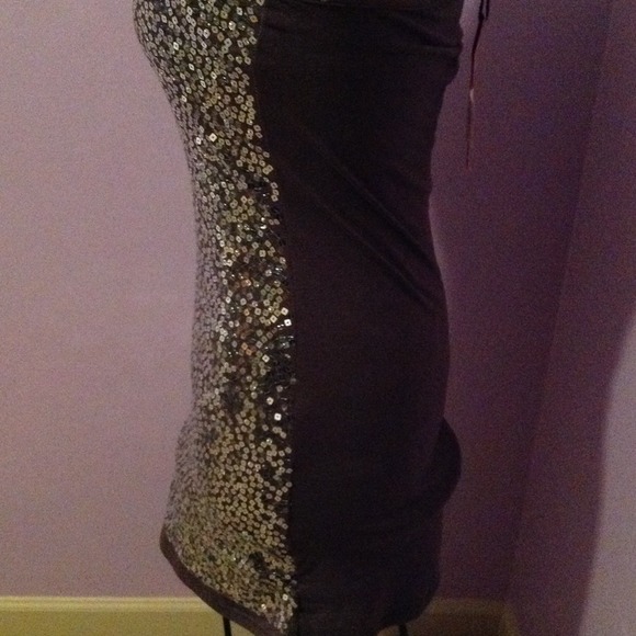 SHIMMERY DRESS or TOP - Picture 2 of 4